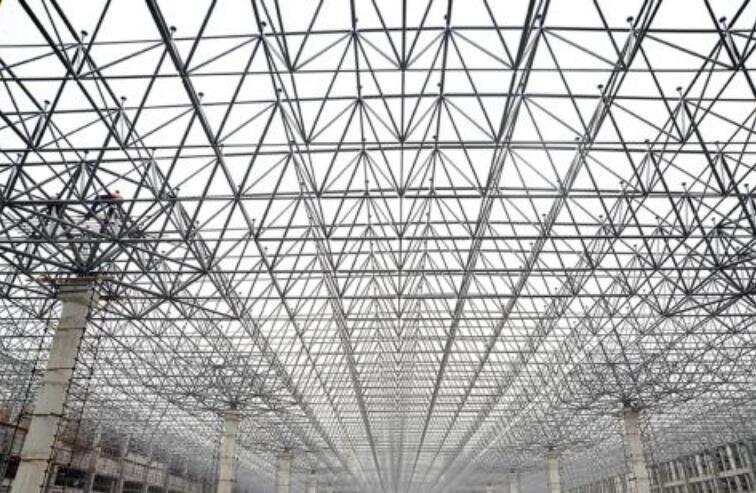 华蓥网架公司为您分享干煤棚在后期的使用保养方法